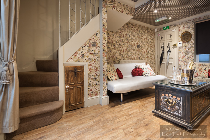 Looking Glass Cottage sitting room